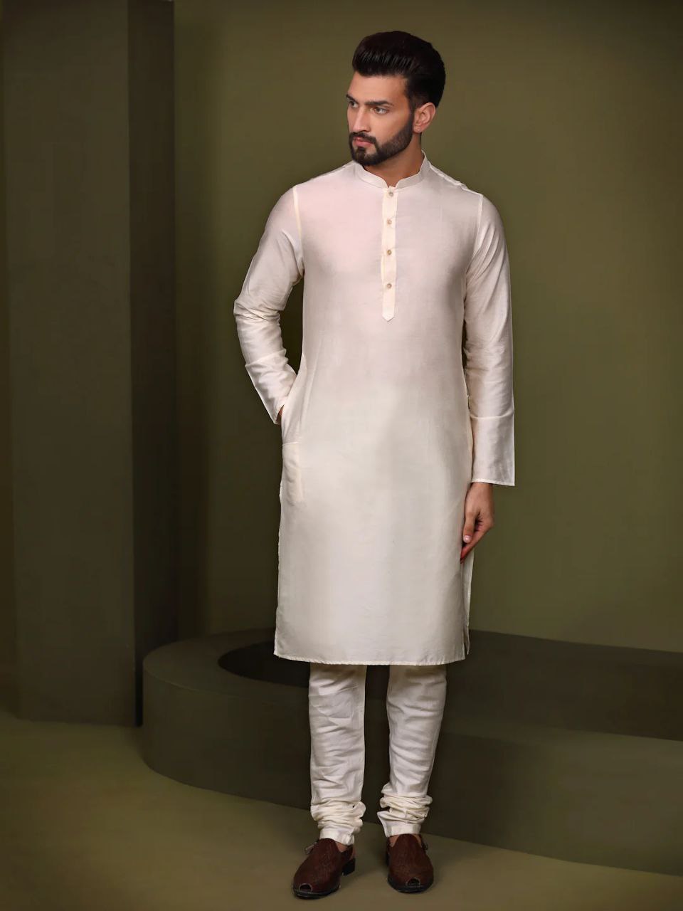 WHITE KURTA JACKIET PRINTED BOTANICAL BUNDI KURTA SET