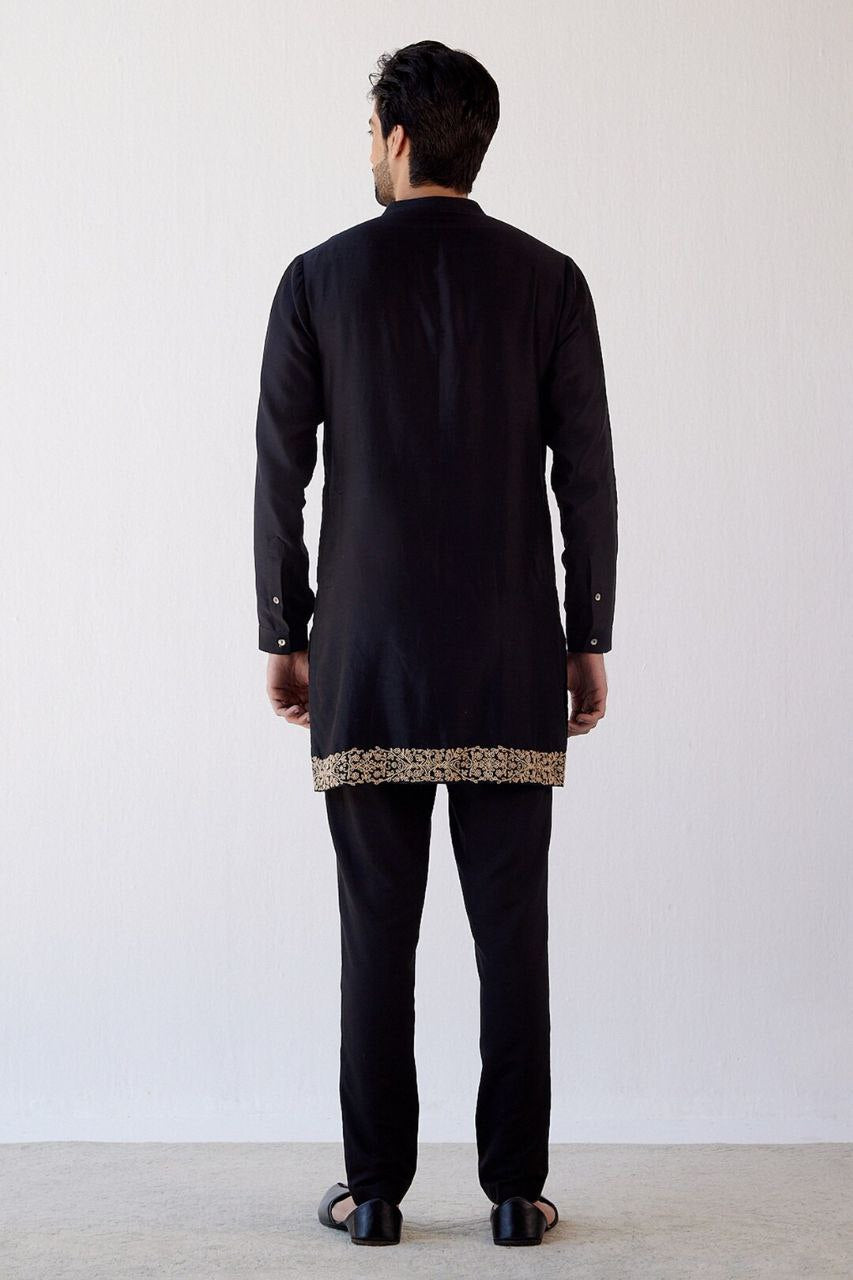 STYLISH BLACK EMBRODRY KURTA WITH BLACK PAJAMA