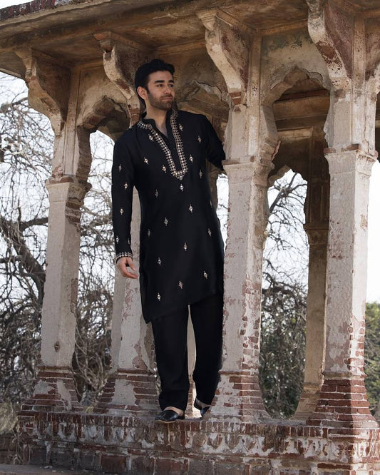 STYLISH BLACK  MIRROR WORK EMBROIDERED KURTA WITH PAJAMA