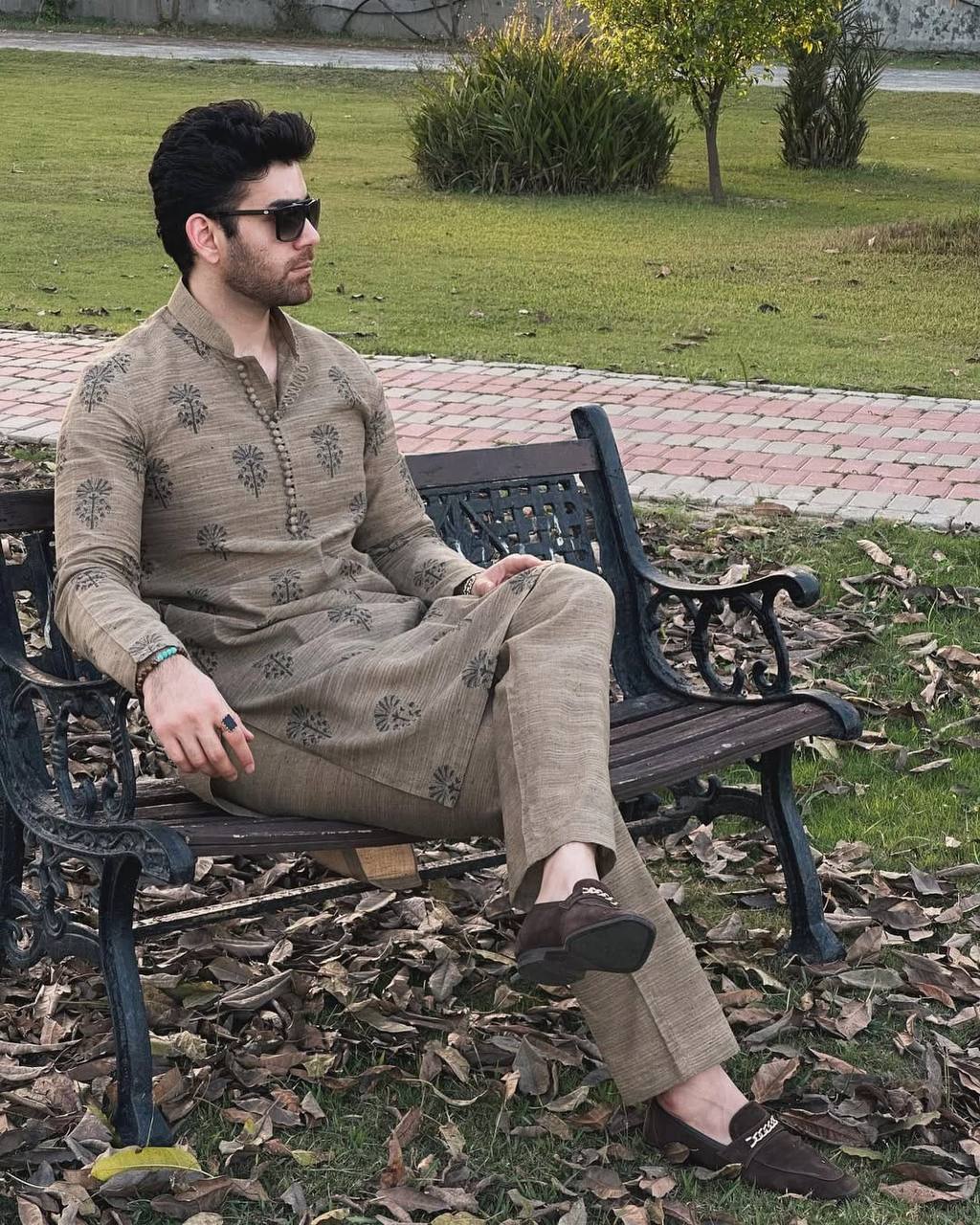 DUSTY GREY BUTTA PRINTED WORK KURTA PAJAMA SET FOR MEN'S