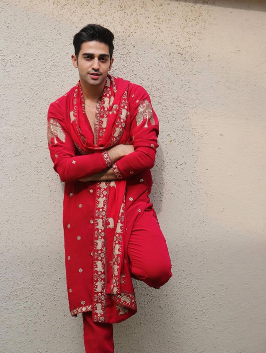 RED  HEAVY JARI EMBROIDERED WORK KURTA PAJAMA AND DUPATTA SET FOR MEN'S