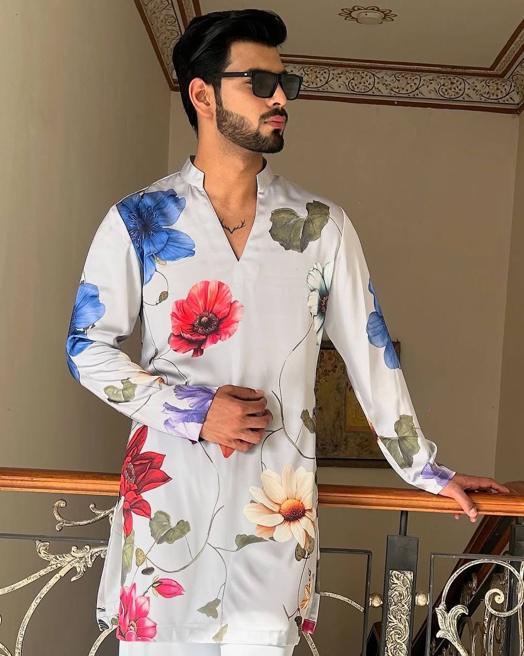 WHITE FLORAL PRINTED KURTA PAJAMA SET