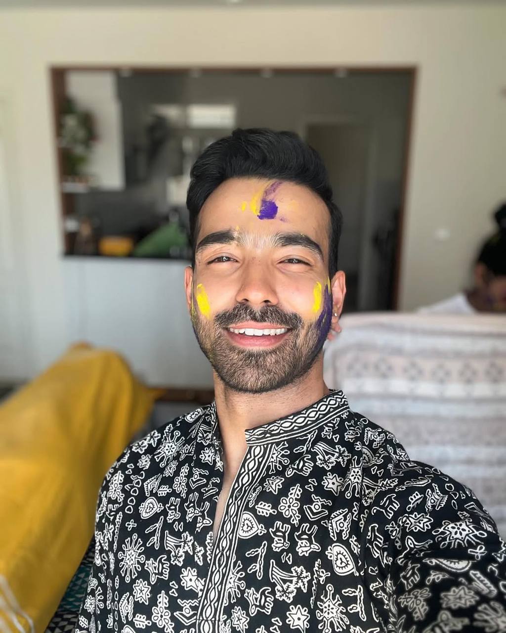 BLACK AND WHITE PRINTED KURTA WITH BLACK PAJAMA