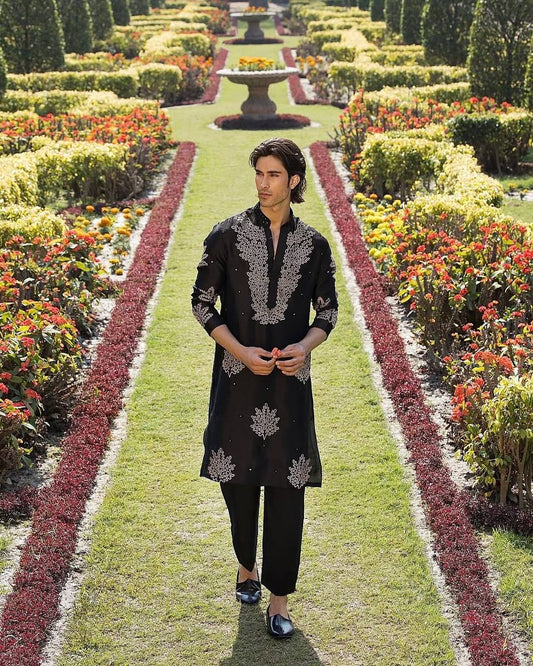 BLACK DORI  AND SEQUNCES WORK KURTA PAJAMA SET FOR MEN'S